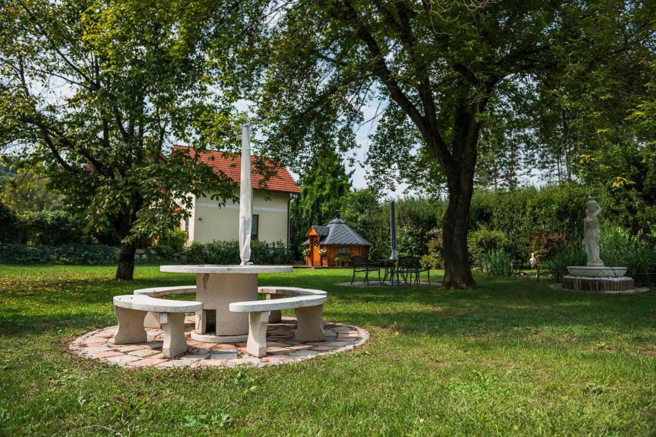 Ferienanlage Beatrix Szentelek Kültér fotó